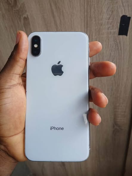 A picture of iPhone X