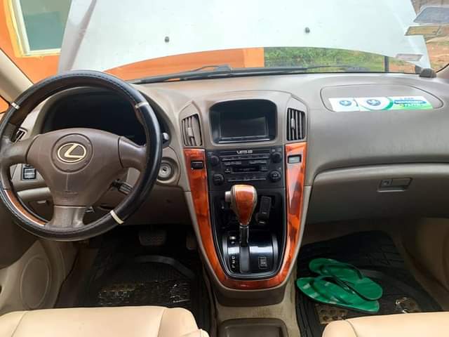 A picture of Lexus RX300 used Tokunbo Standard