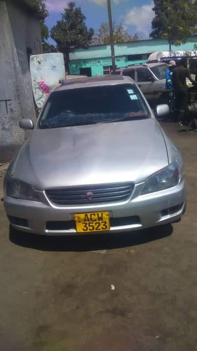 used toyota altezza