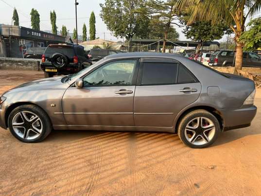A picture of  Toyota Altezza CFT Mil 3.8 Engne safi Gear box