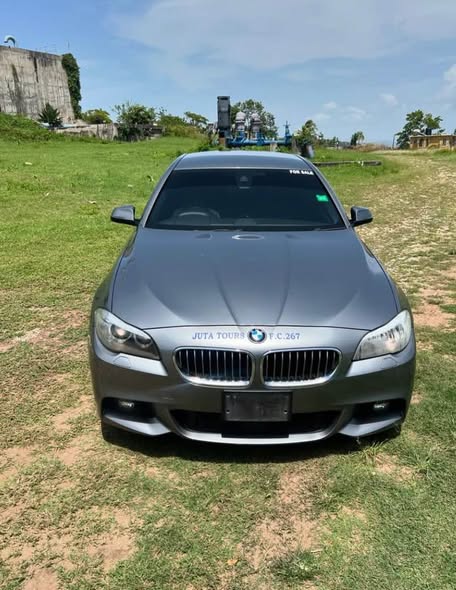 bmw 523i