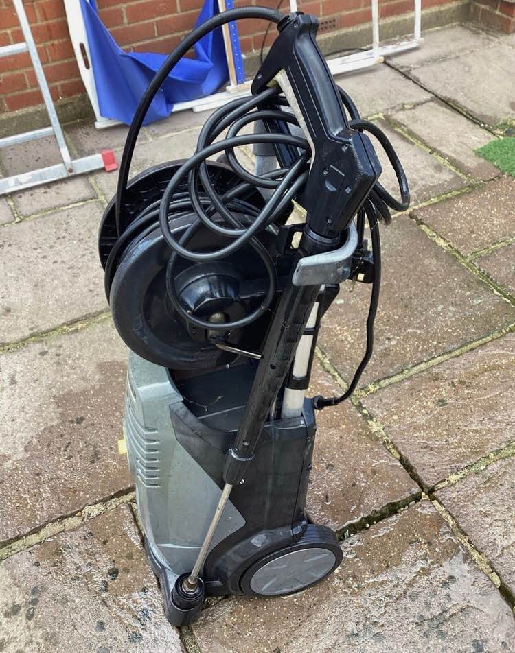 A picture of Karcher Xpert hd 7125 commercial pressure washer
