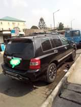 A picture of Toyota Highlander 2004