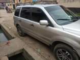 A picture of Honda pilot