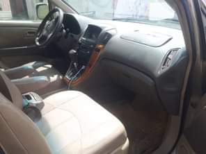 A picture of PRICE 1 850M NAIRA BUYER SETTLE AGENT 200K LEXUS RX300