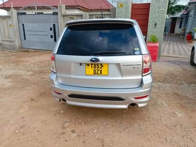 A picture of SUBARU FORESTER XT DX 17 5M
