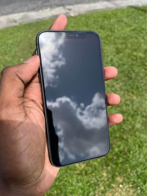 iPhone M.