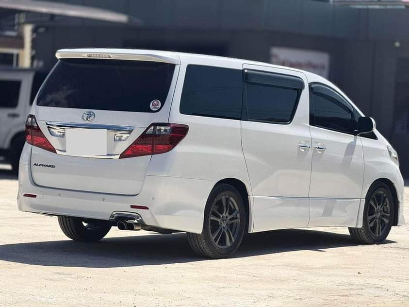 A picture of BRAND NEW MODEL TOYOTA ALPHARD