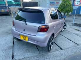 A picture of 2001 Toyota Vitz