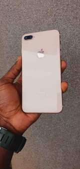 A picture of Apple iphone 8plus
