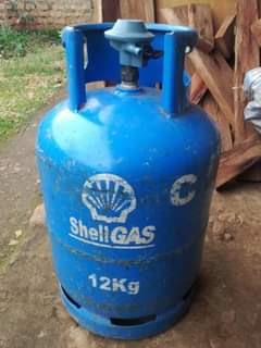 A picture of Shell gas cylinder filled 12kg