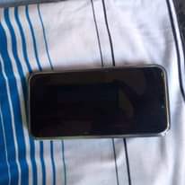 A picture of Nauza iPhone X gb 64 ios version 16 7