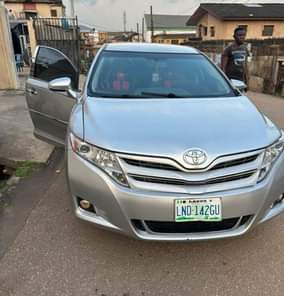 A picture of 2010 TOYOTA VENZA WITH 4PLUGS ENGINE PRICE 6 5M Settlement