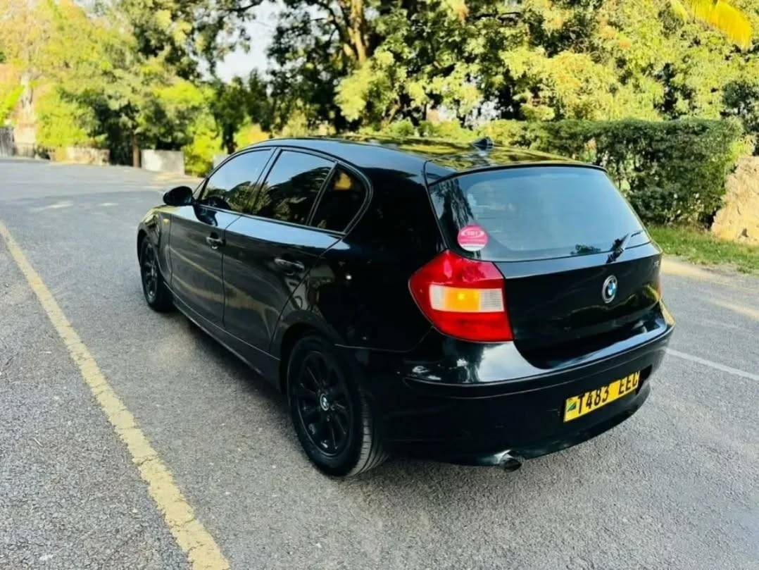 A picture of Bmw milion8.8 chap chap Ipomwanza Automatic Full ac 0626170821 Full