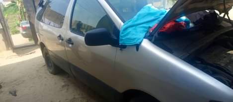 A picture of Monday deal Dealers Run come ooo Toyota Sienna Engine is