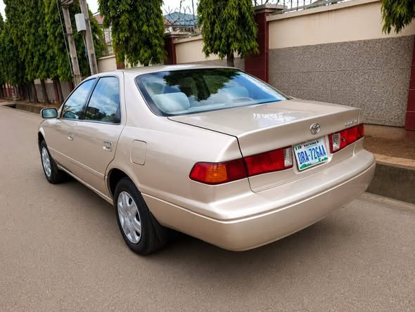 A picture of Distress Sale Toyota Camry with untampered engine and gear Ac