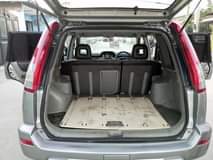 A picture of Nissan x trail