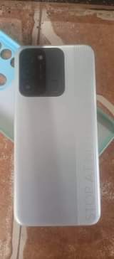 A picture of Tecno spark 8C