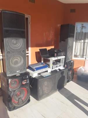 speakers