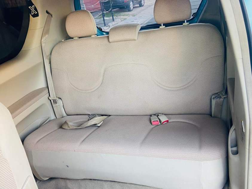 A picture of TOYOTA PORTE NAMBA DFG Full Ac Full File