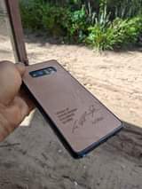 A picture of Samsung note 8