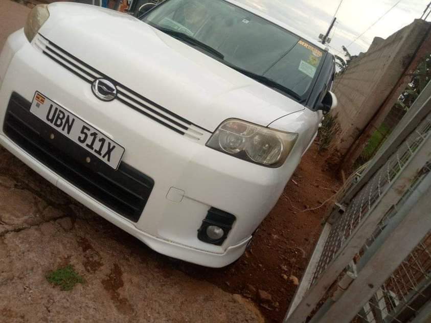 A picture of Toyota rumion