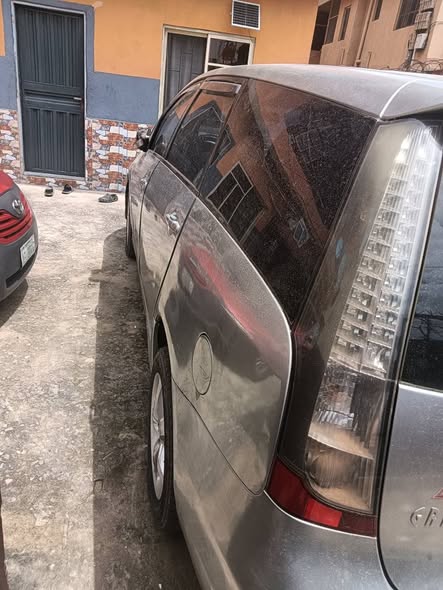 A picture of mitsubishi grandis