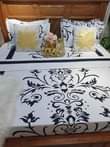 A picture of Bedsheets.... Mashuka
