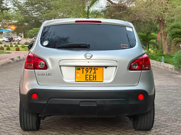 A picture of NISSAN DUALIS