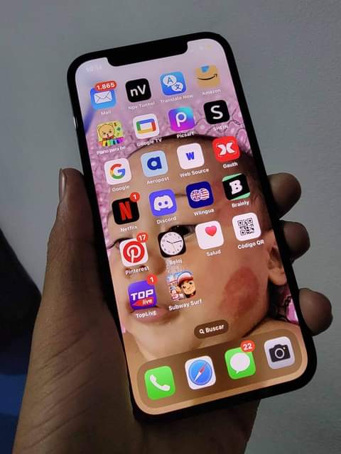 iPhone M.