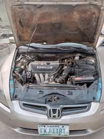 A picture of Honda Accord 2004