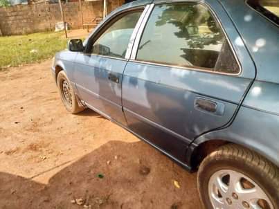 A picture of 2002 Toyota Camry
