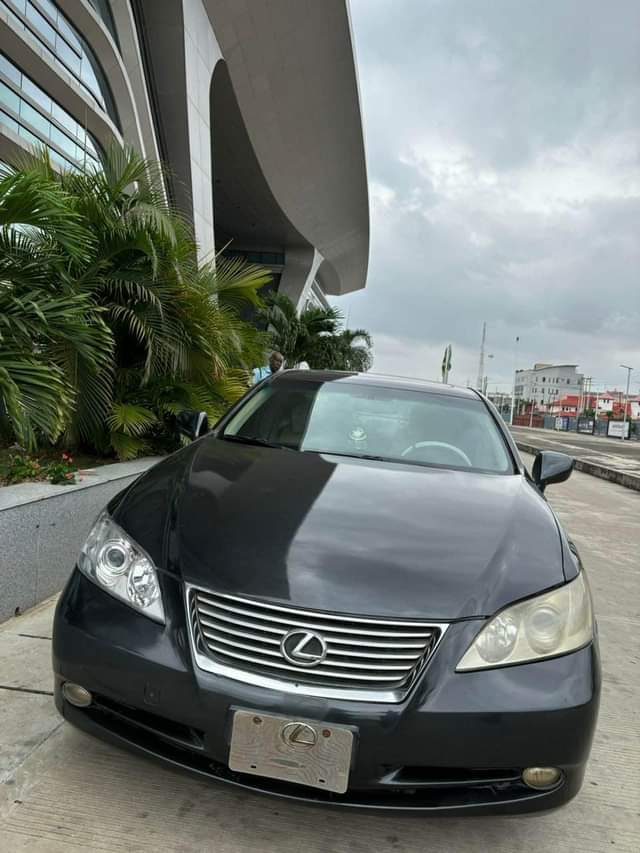 A picture of Sharp Deal. V. Clean. 2008 Lexus Es350