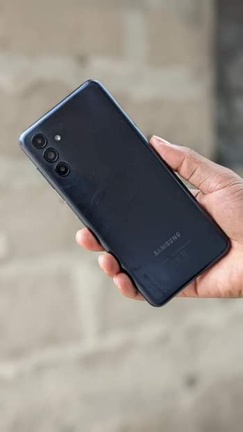A picture of Samsung A04S