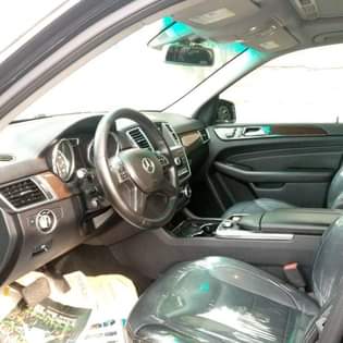 A picture of 2015 Mercedes Benz ML350 4Matic