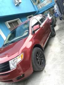 A picture of Ford Edge 08