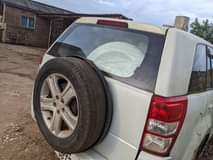 suzuki escudo
