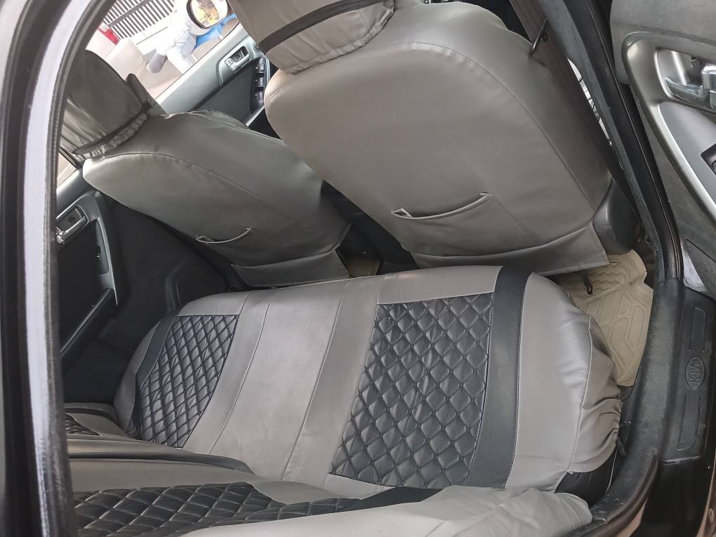 A picture of Kia cerato 2008