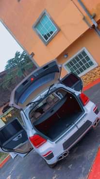 A picture of sales glk 350
