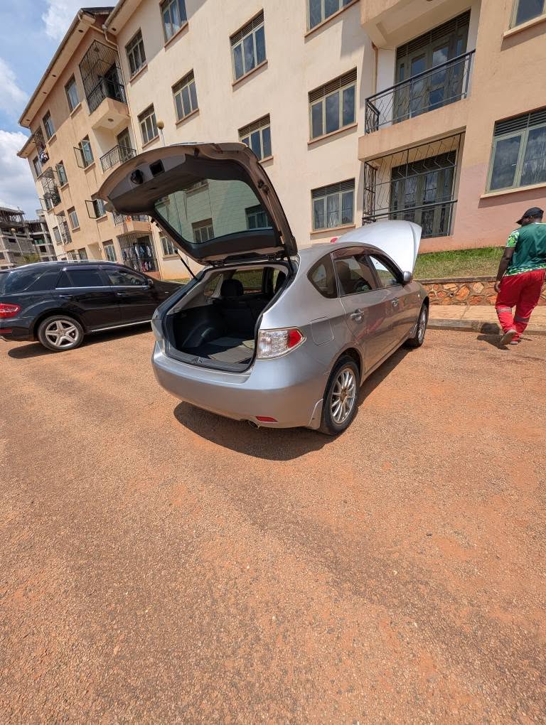 A picture of Subaru Impreza model 2007 Available 17 5M Call me 0764973459