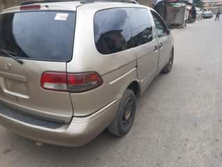 A picture of Toyota Sienna