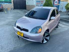 A picture of 2001 Toyota Vitz