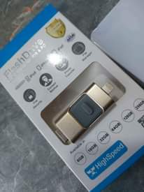 A picture of IPhone Ipad PC flas drive 64GB