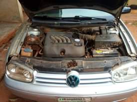 A picture of 2000 Volkswagen Golf 2 0
