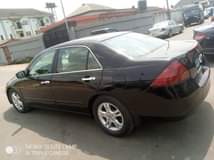 A picture of 2006 Honda Accord DC Honda Neat