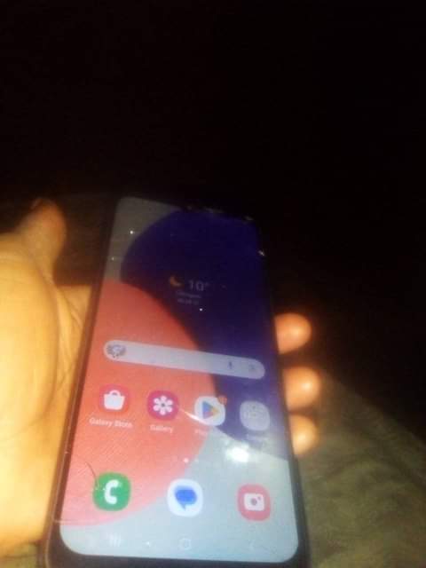Buy &.
