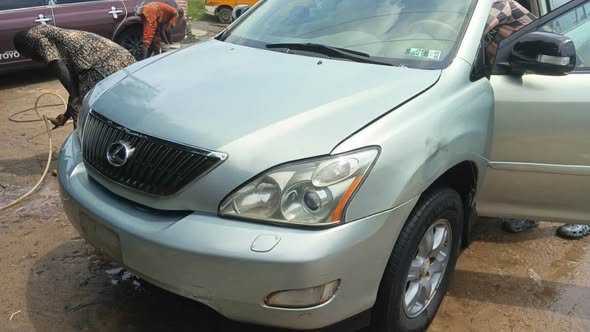A picture of Lexus RX330 used Buy and drive Price 6M WhatsApp 07062999437