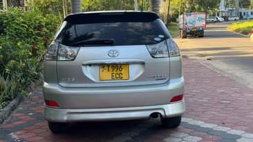 A picture of TOYOTA HARRIER ECC 28M ____ BEI 28M TSH Whatsap http
