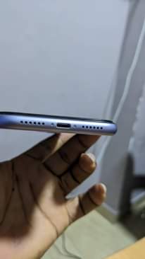 A picture of iphone 11 plain