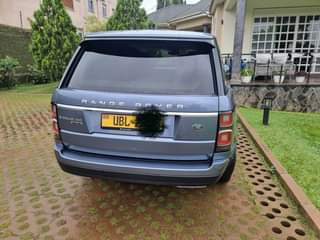 A picture of 2019 Land Rover Range Rover